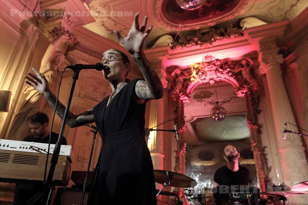 FLECHE LOVE - 2017-10-18 - PARIS - Le Carmen - 